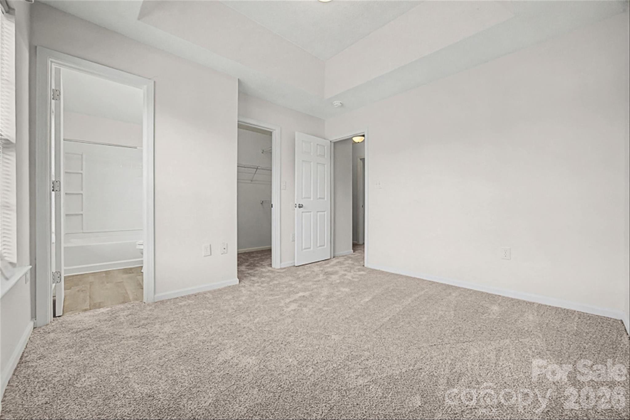2405 Smugglers Court Charlotte NC 28216
