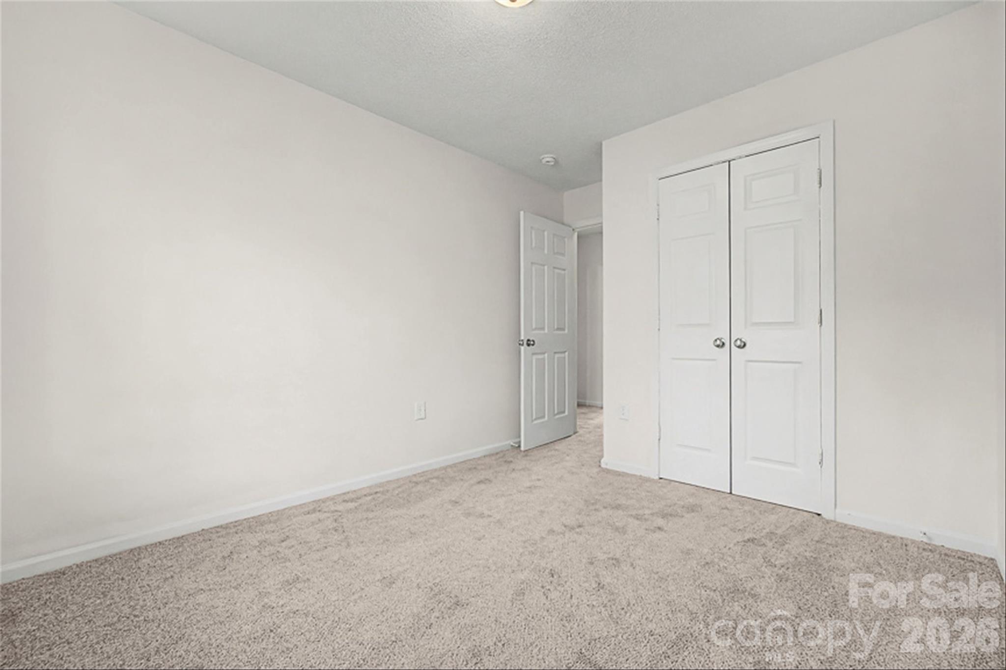 2405 Smugglers Court Charlotte NC 28216