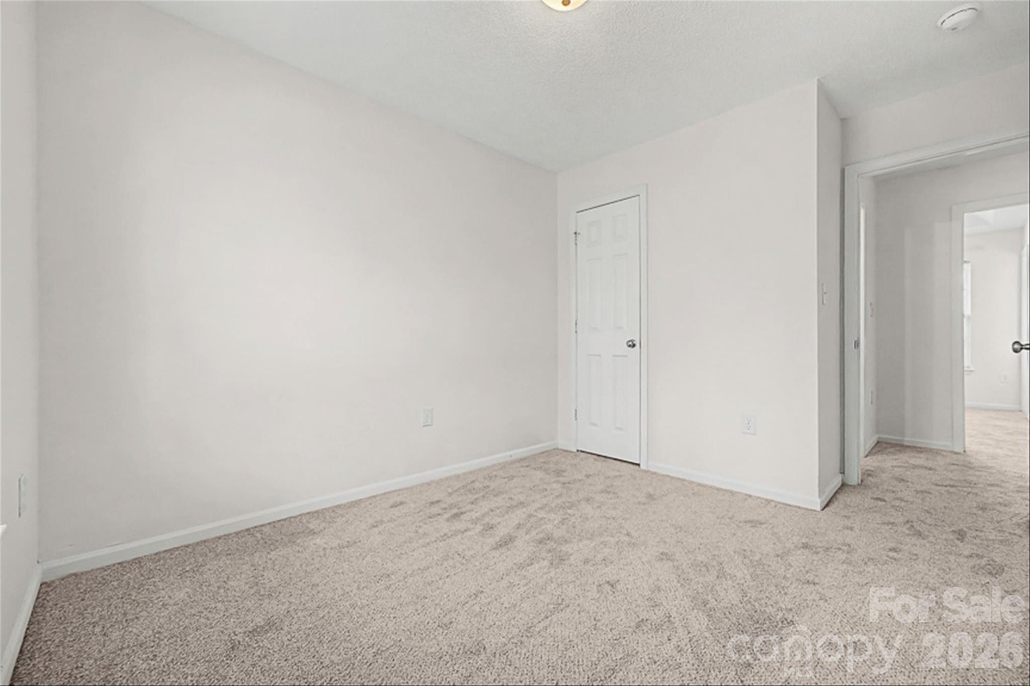 2405 Smugglers Court Charlotte NC 28216