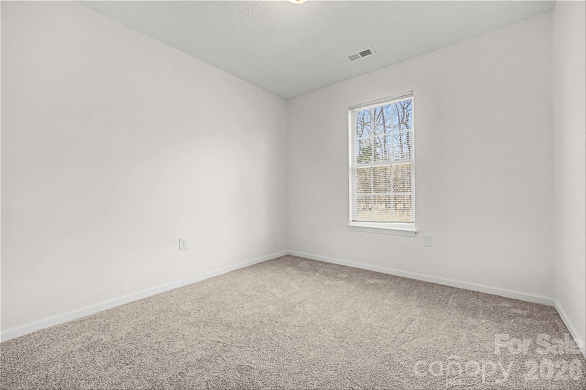 2405 Smugglers Court Charlotte NC 28216