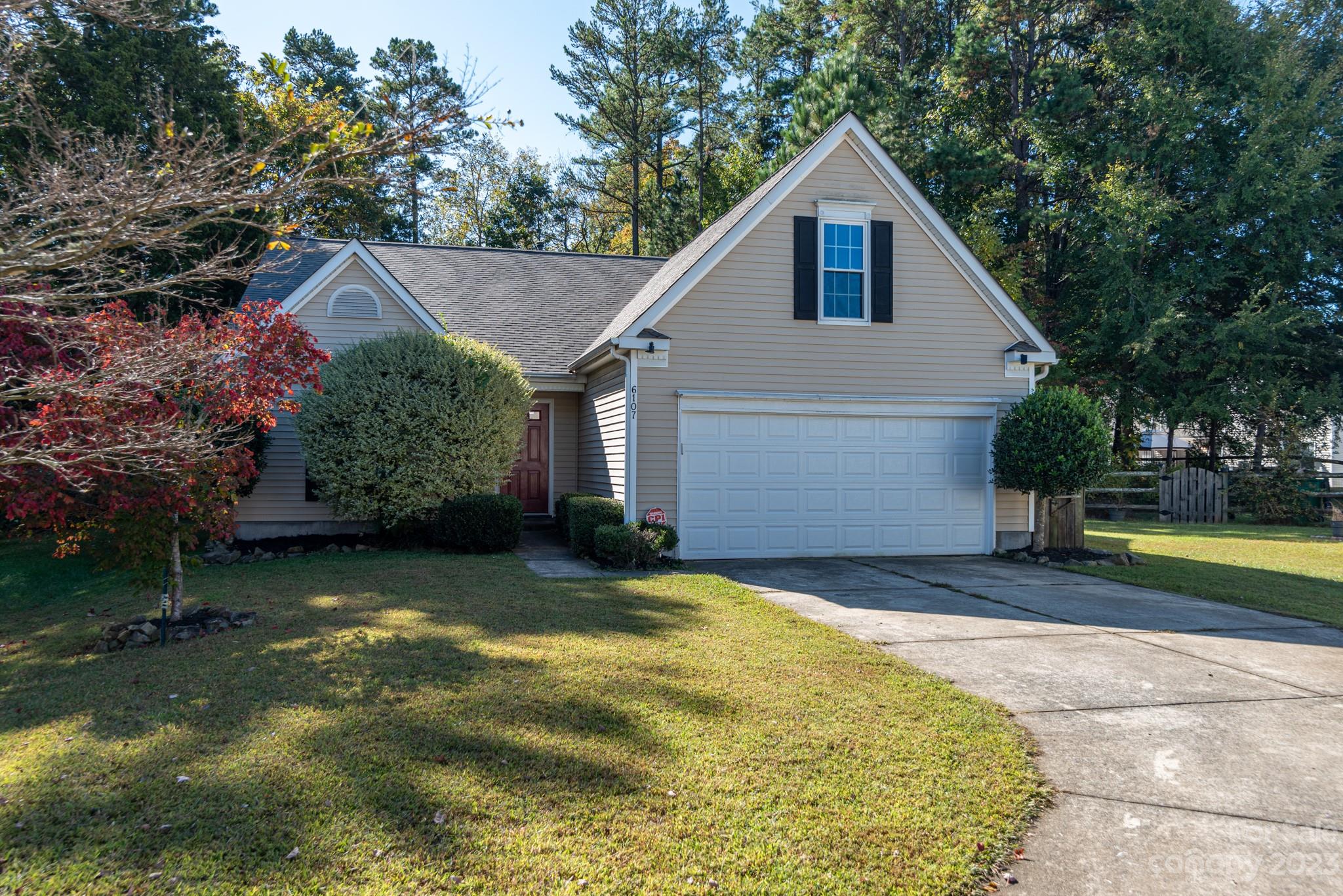 6107 Foster Brook Drive Charlotte NC 28216