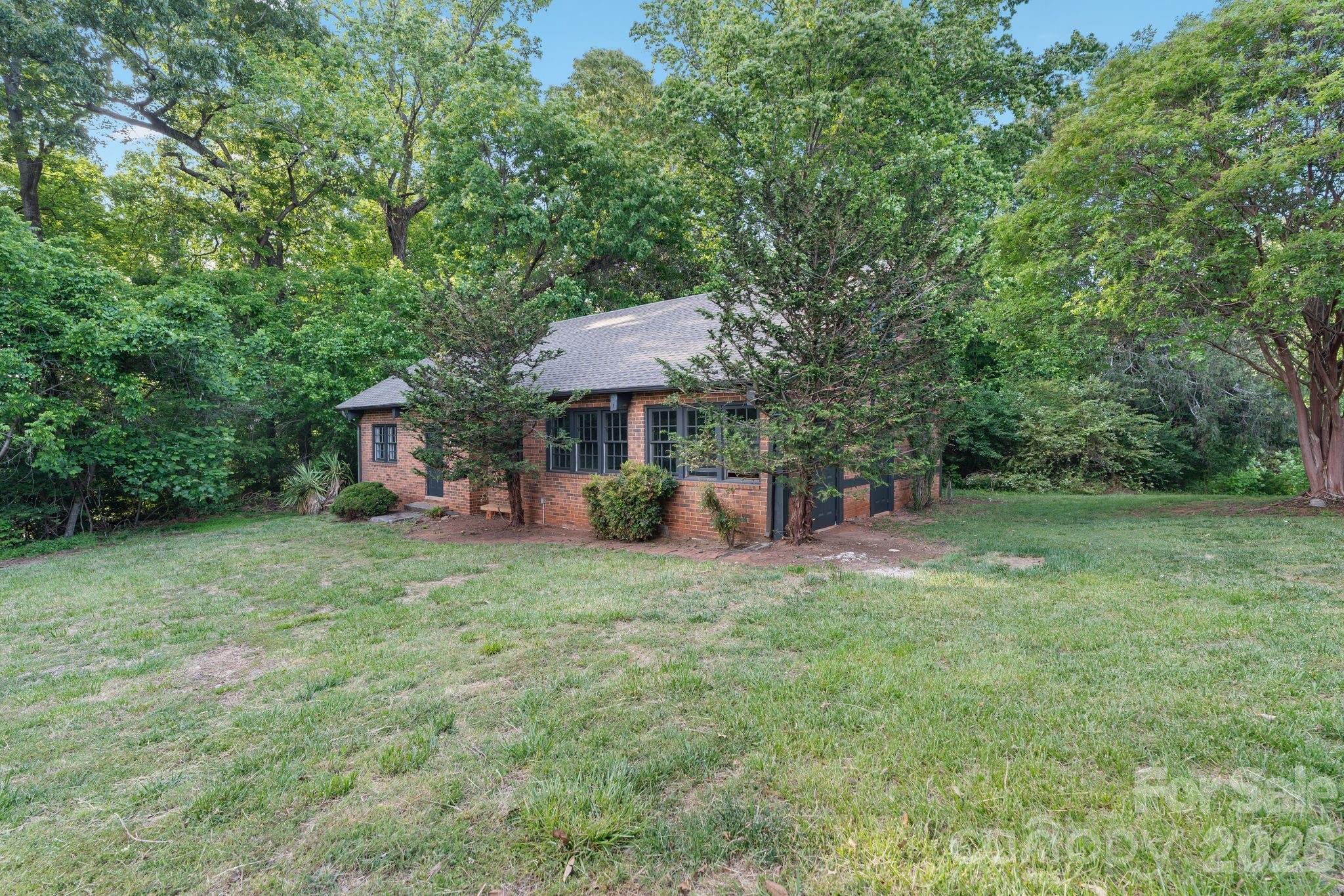 1486 Knolls Drive Newton NC 28658