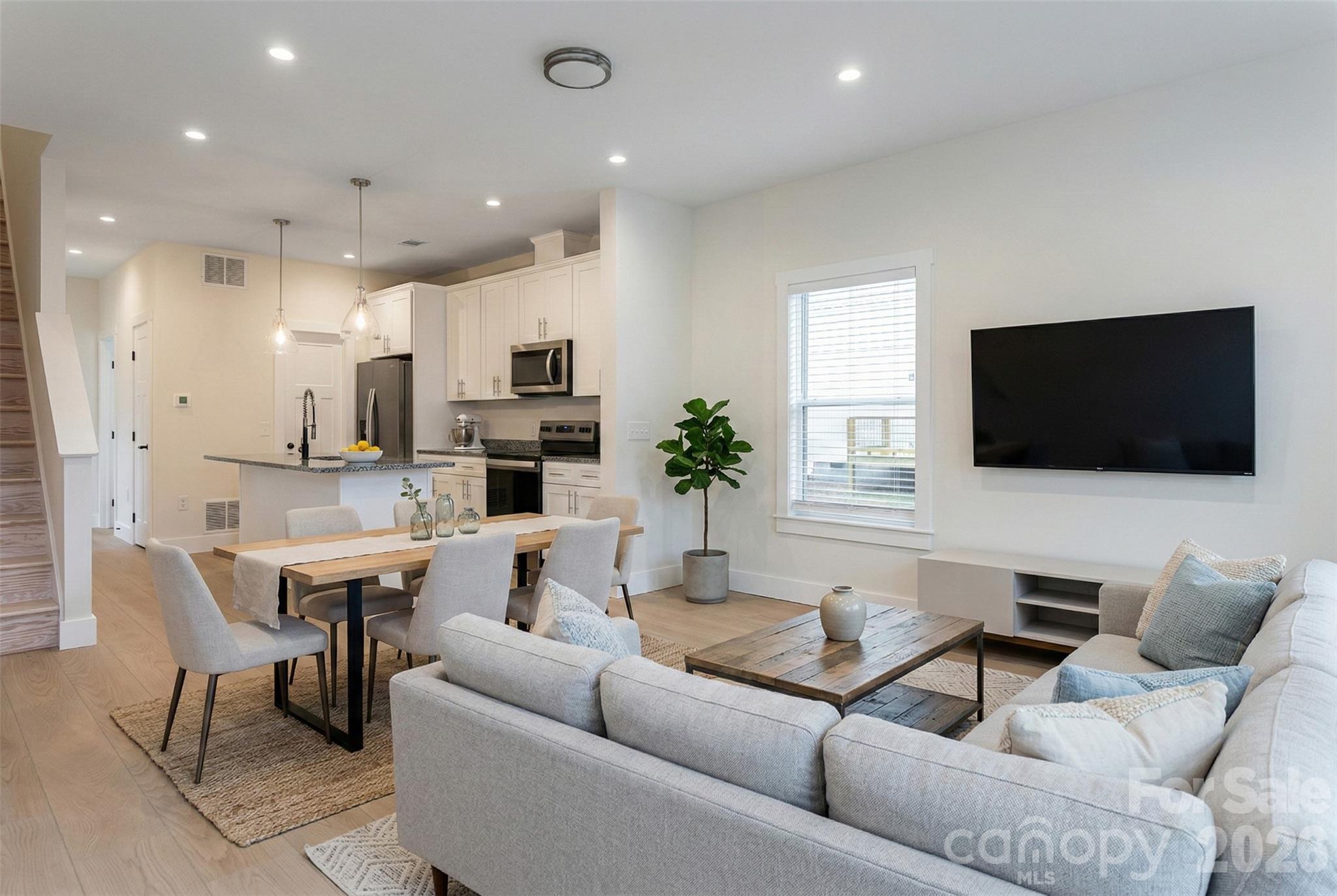 Asheville NC, 10 Wyndom Lane