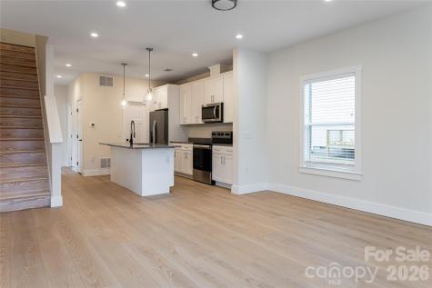 10 Wyndom Lane Asheville NC 28805