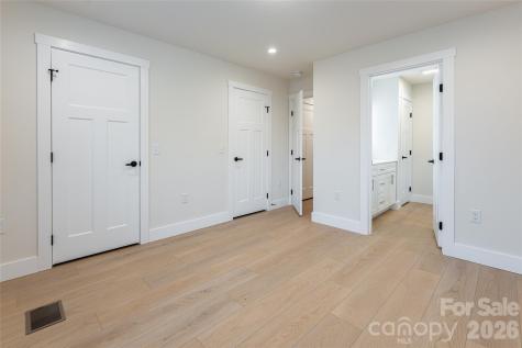 10 Wyndom Lane Asheville NC 28805