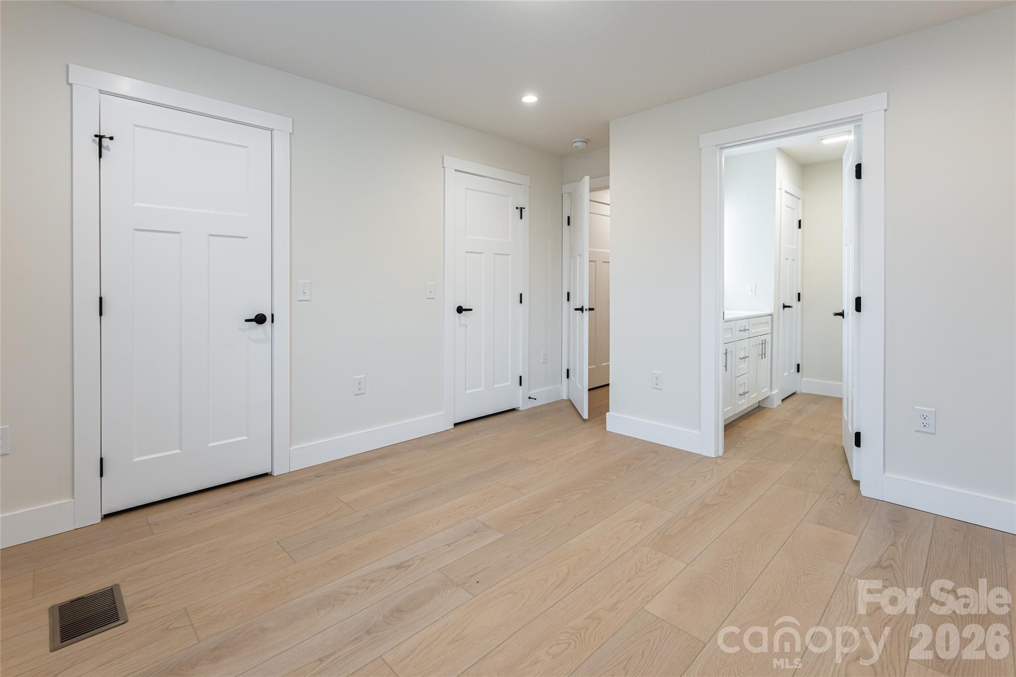 10 Wyndom Lane Asheville NC 28805