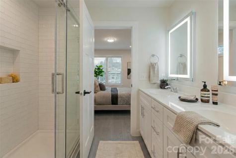 10 Wyndom Lane Asheville NC 28805