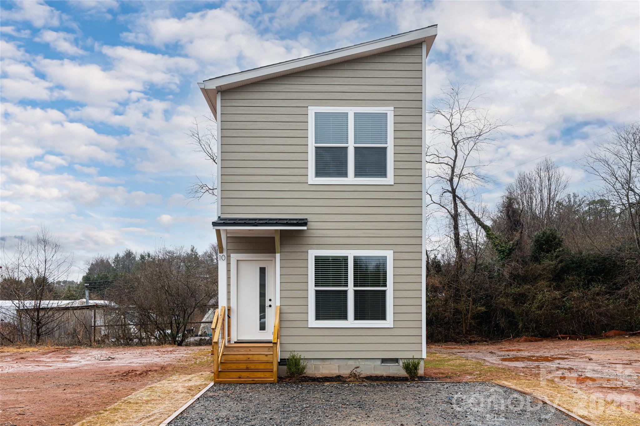 10 Wyndom Lane Asheville NC 28805