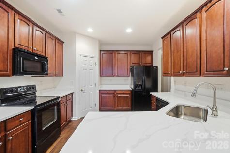 284 Garnet Court Fort Mill SC 29708