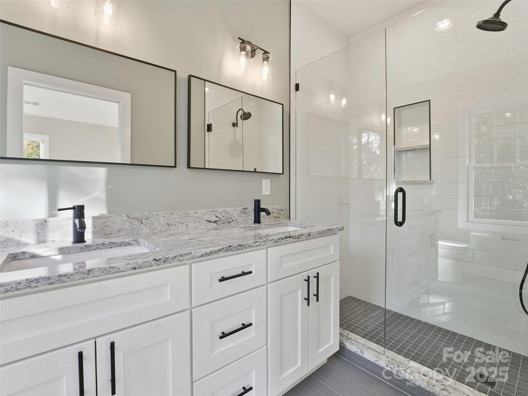 30 Olde Oak Court Hendersonville NC 28792