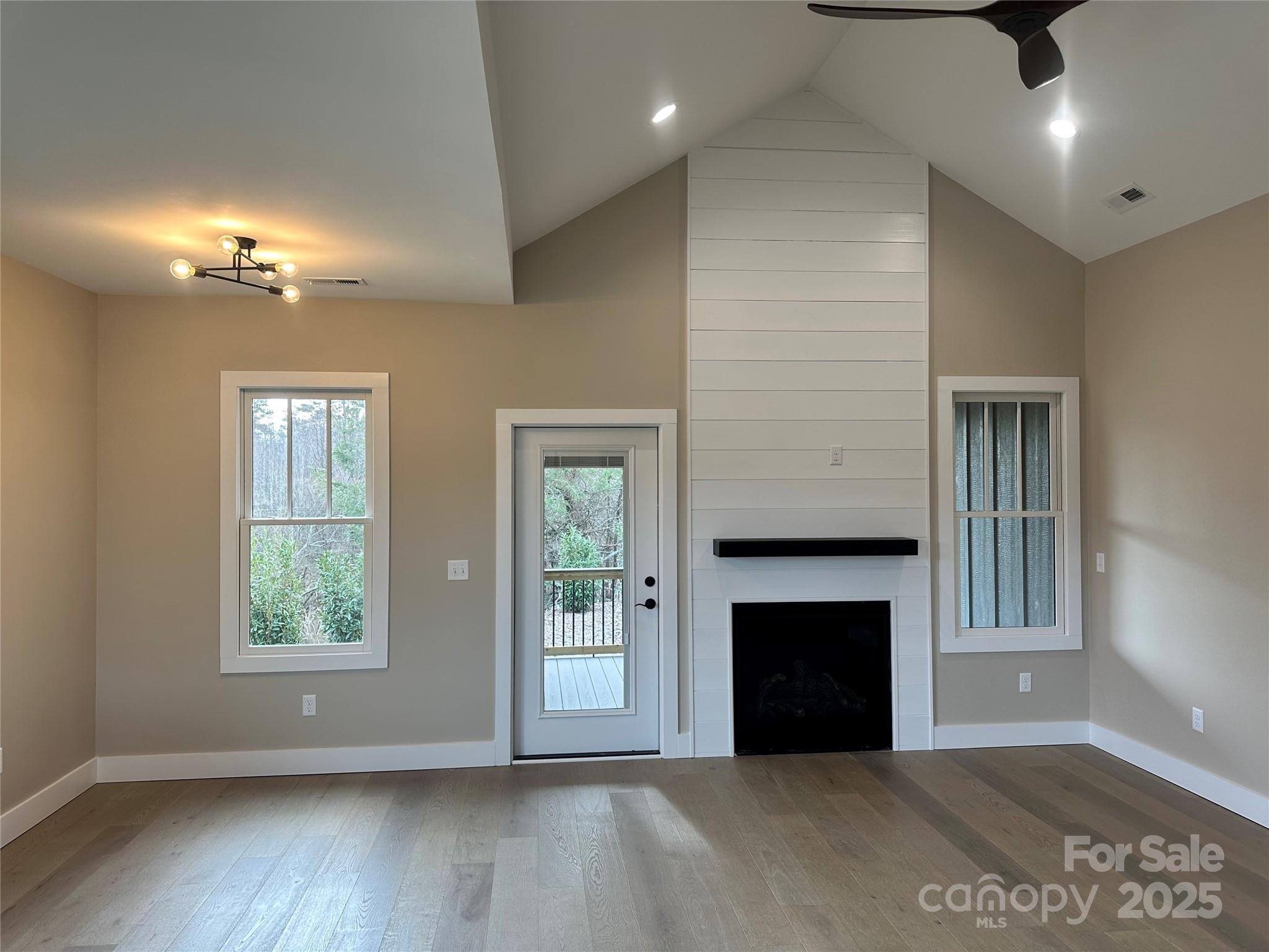 30 Olde Oak Court Hendersonville NC 28792