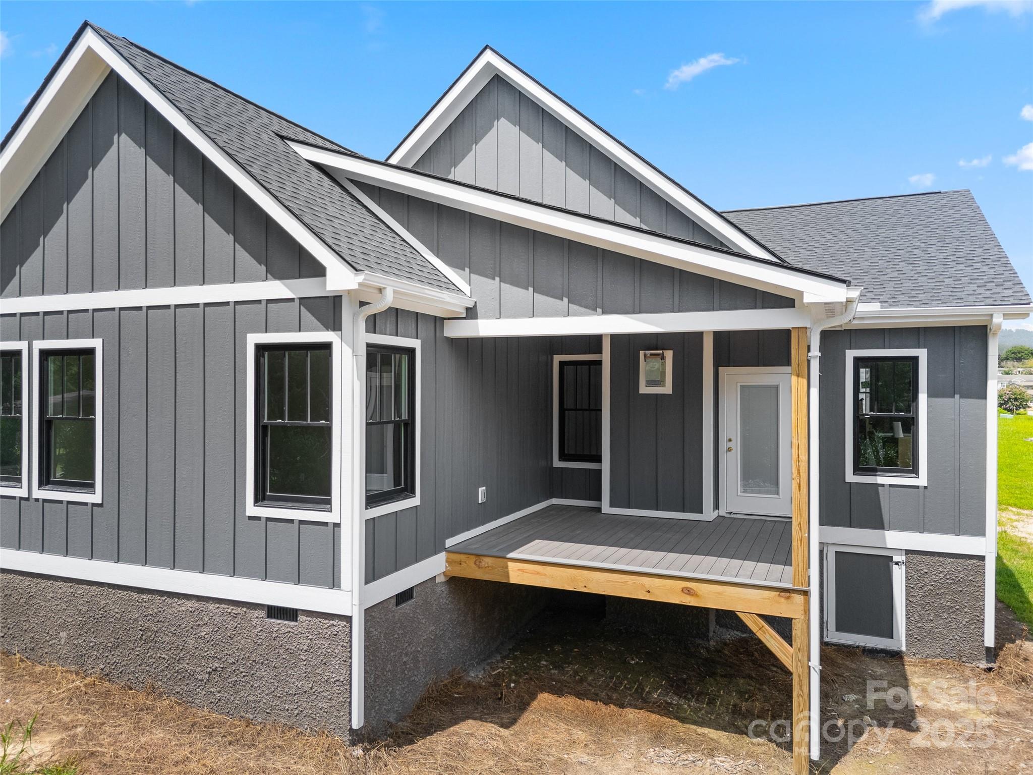 30 Olde Oak Court Hendersonville NC 28792