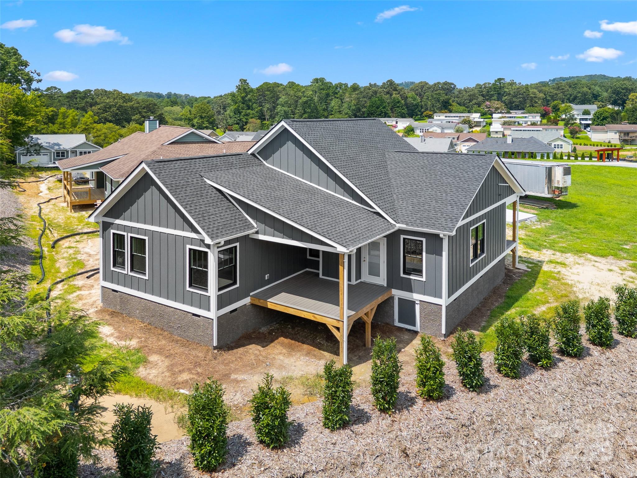 30 Olde Oak Court Hendersonville NC 28792