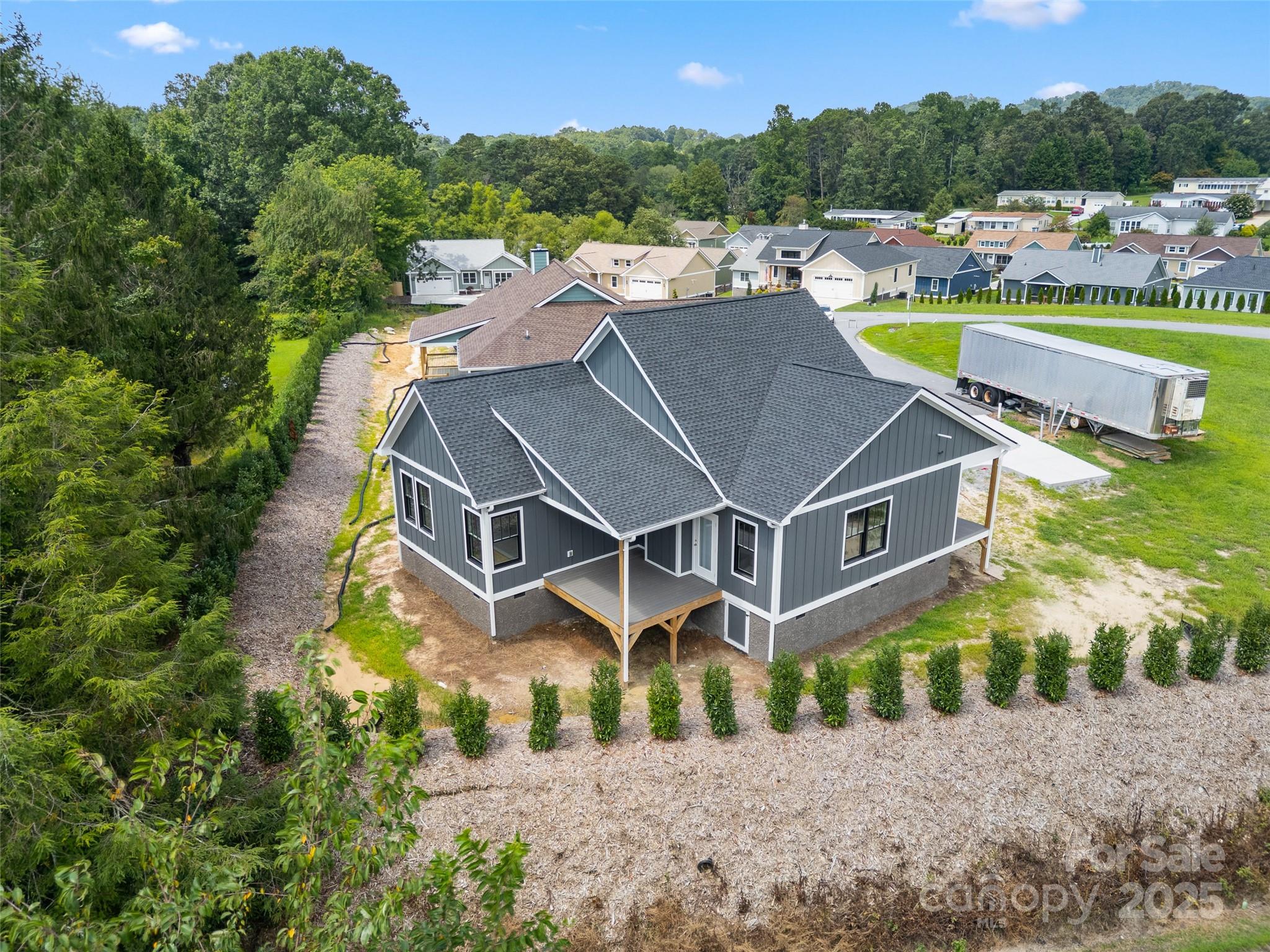 30 Olde Oak Court Hendersonville NC 28792