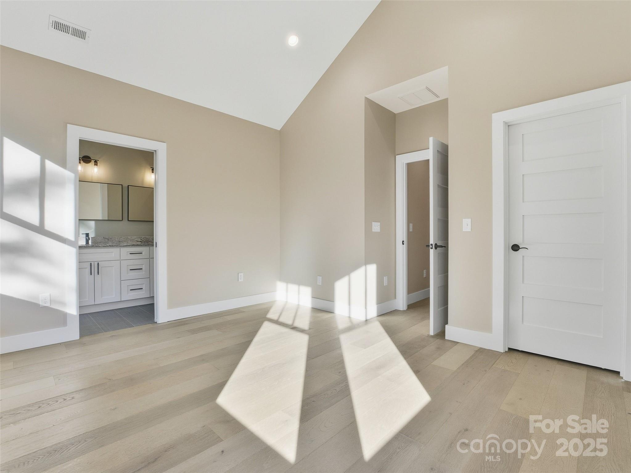 30 Olde Oak Court Hendersonville NC 28792