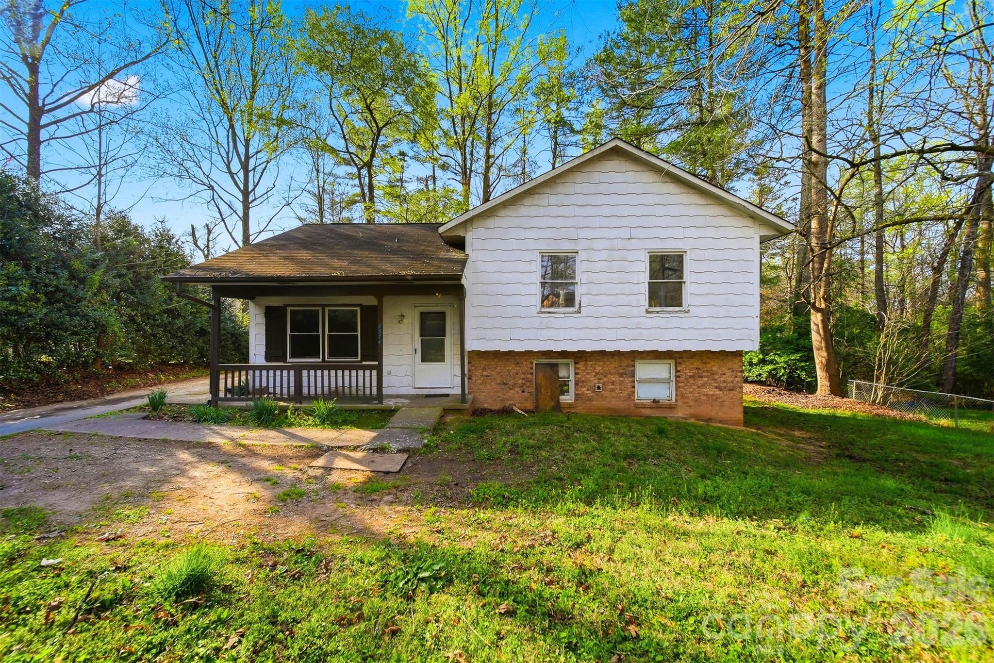 2374 Gingercake Court Lenoir NC 28645