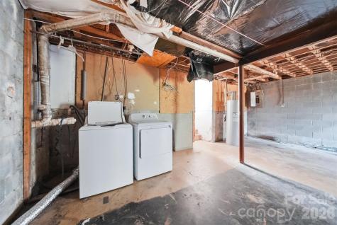 2374 Gingercake Court Lenoir NC 28645