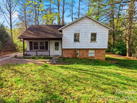 2374 Gingercake Court Lenoir NC 28645