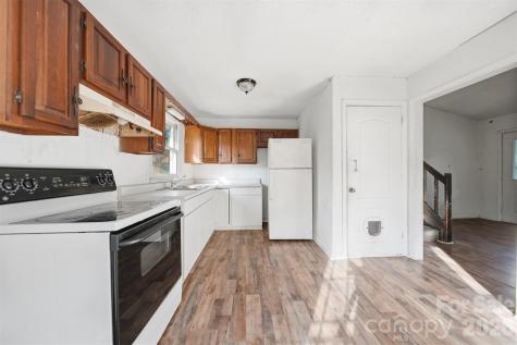 2374 Gingercake Court Lenoir NC 28645