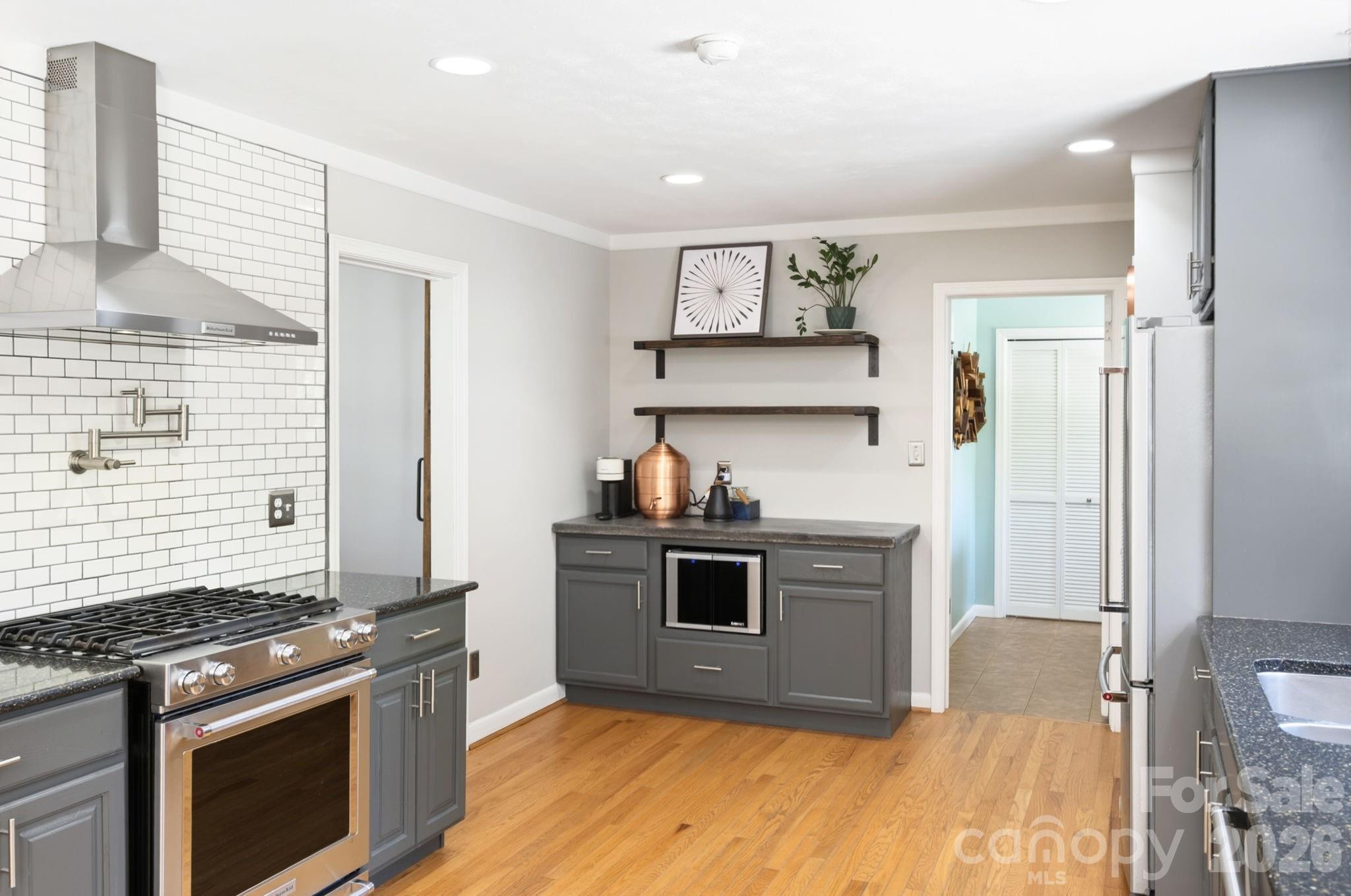 18 Carjen Avenue Asheville NC 28804