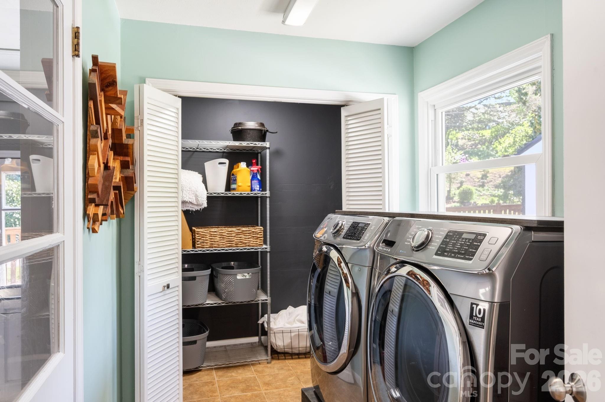 18 Carjen Avenue Asheville NC 28804