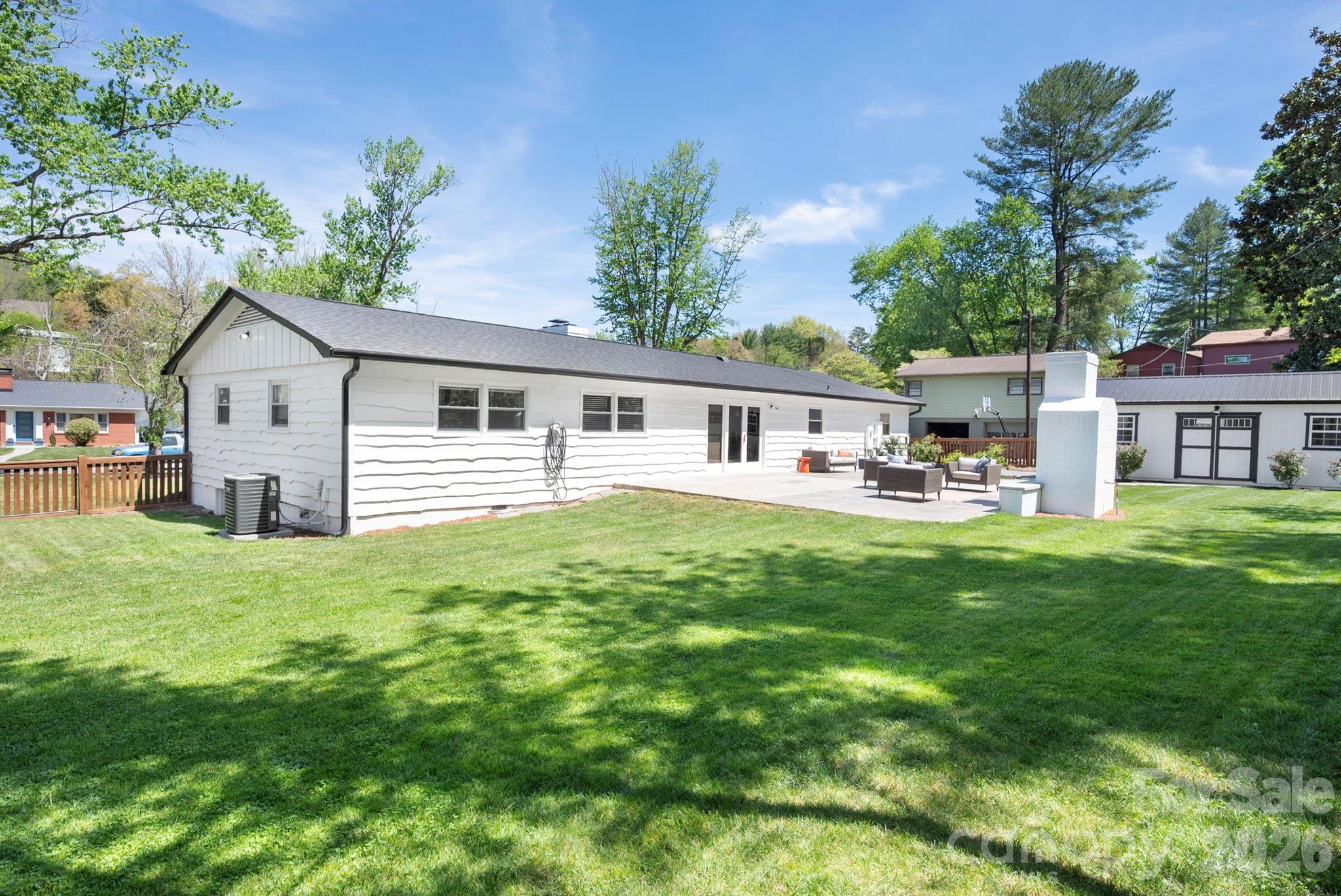 18 Carjen Avenue Asheville NC 28804