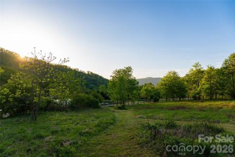 10 And 12 Dogwood Hills Lane Weaverville NC 28787