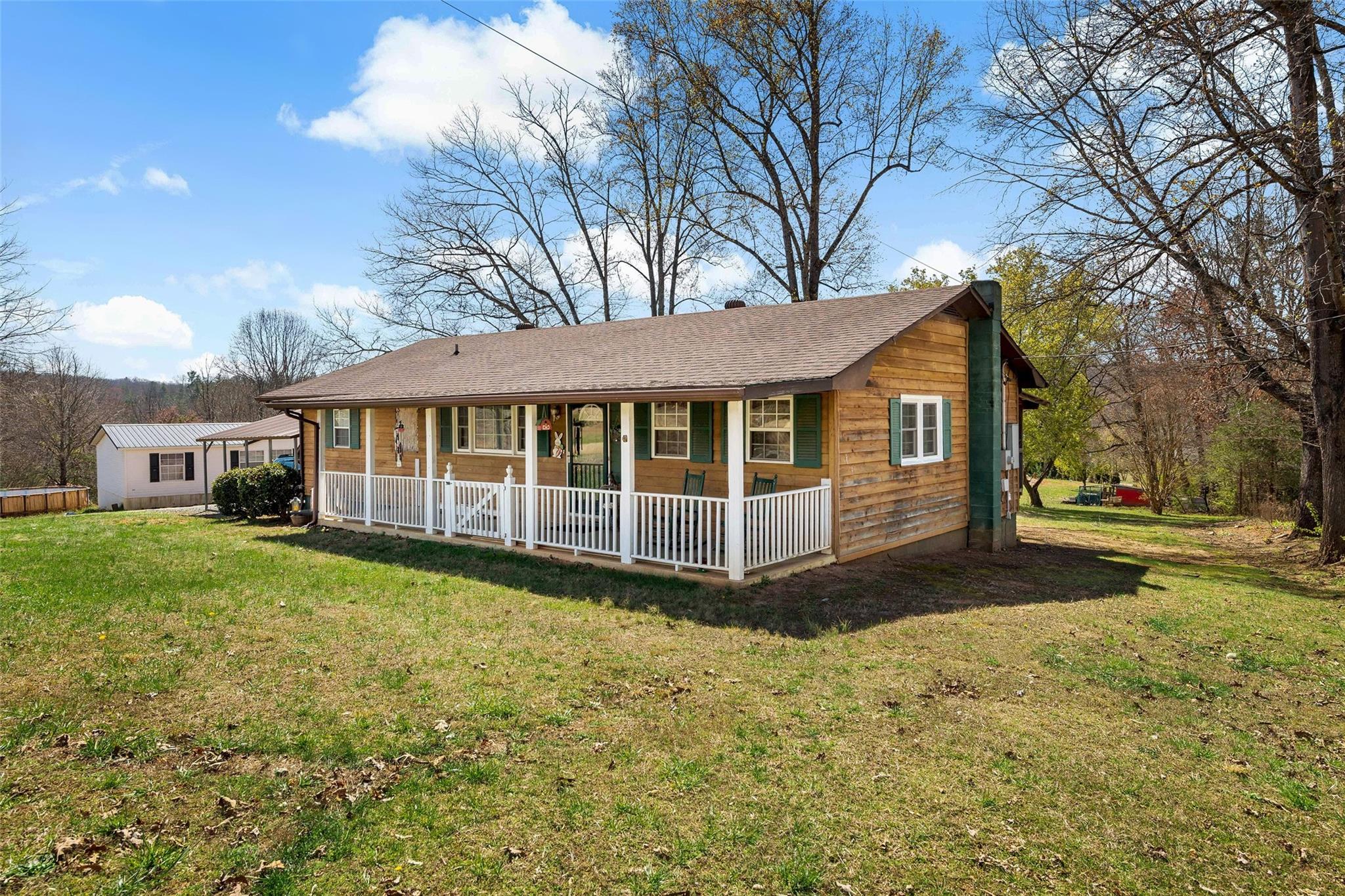 1284 Harmony Grove Road Nebo NC 28761