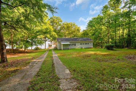 2208 Singleton Creek Road Liberty Hill SC 29074