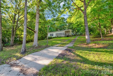 2208 Singleton Creek Road Liberty Hill SC 29074