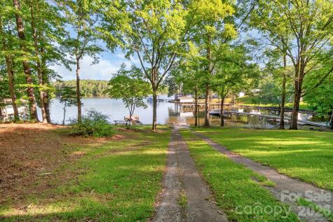 2208 Singleton Creek Road Liberty Hill SC 29074