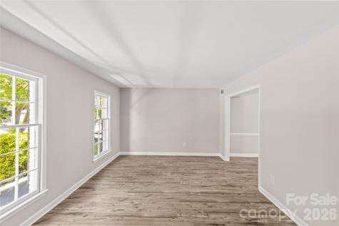 1401 Cedarwood Lane Charlotte NC 28212