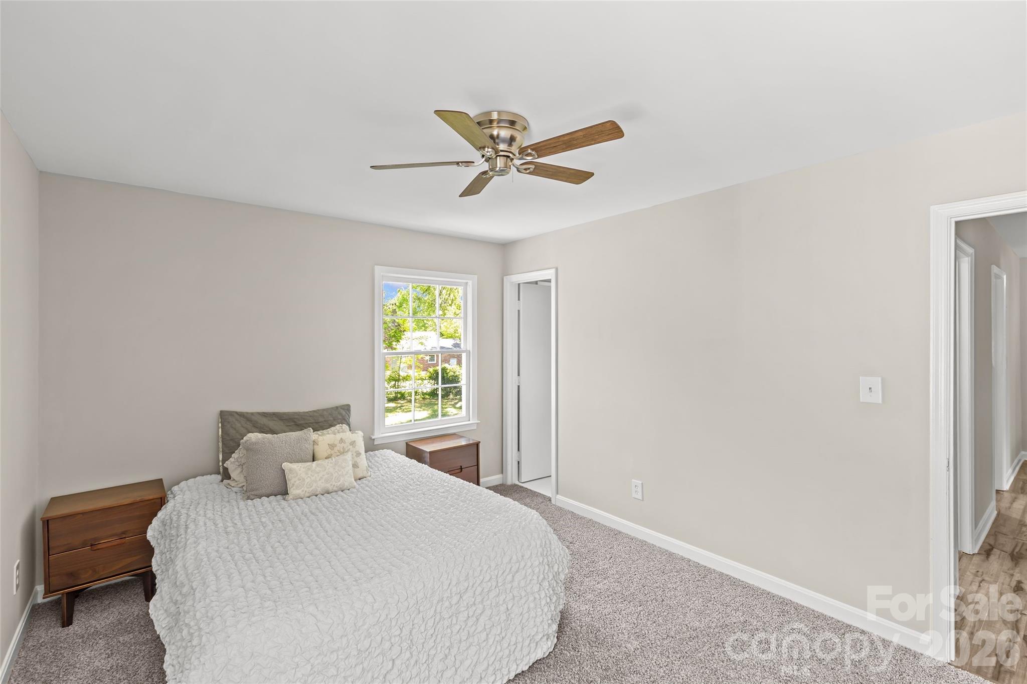 1401 Cedarwood Lane Charlotte NC 28212