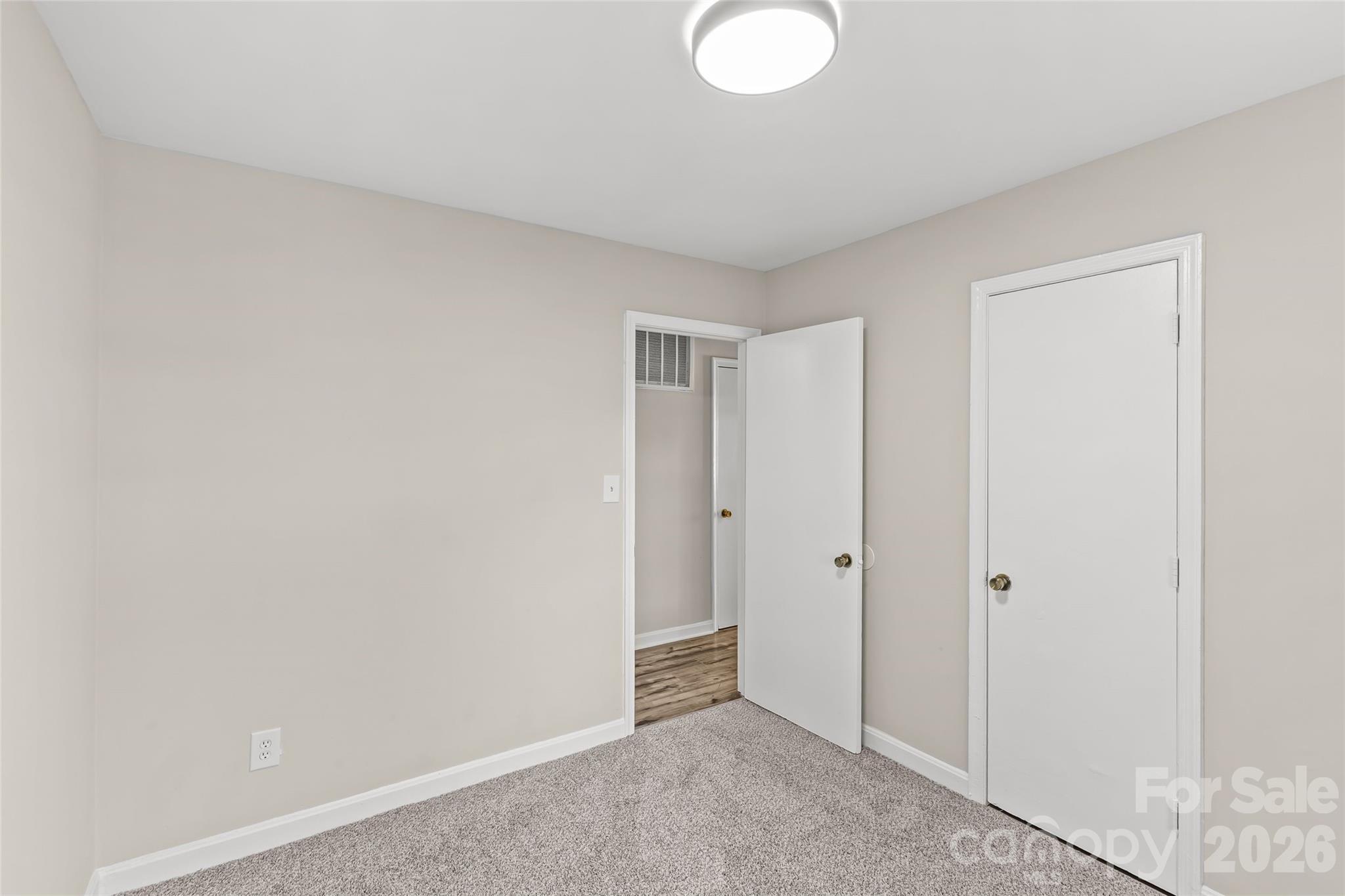 1401 Cedarwood Lane Charlotte NC 28212