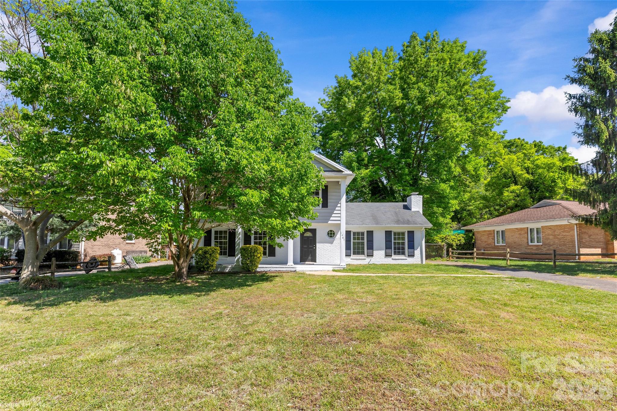 1401 Cedarwood Lane Charlotte NC 28212