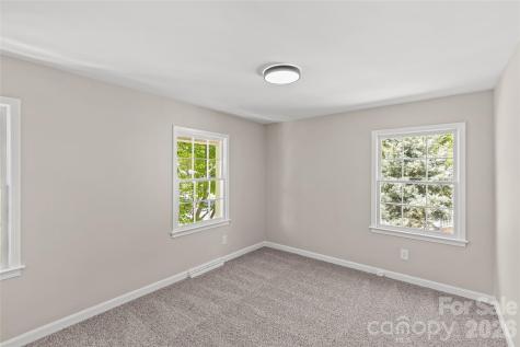 1401 Cedarwood Lane Charlotte NC 28212