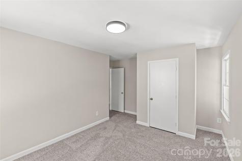 1401 Cedarwood Lane Charlotte NC 28212
