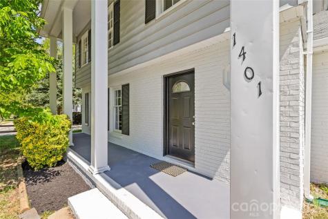 1401 Cedarwood Lane Charlotte NC 28212