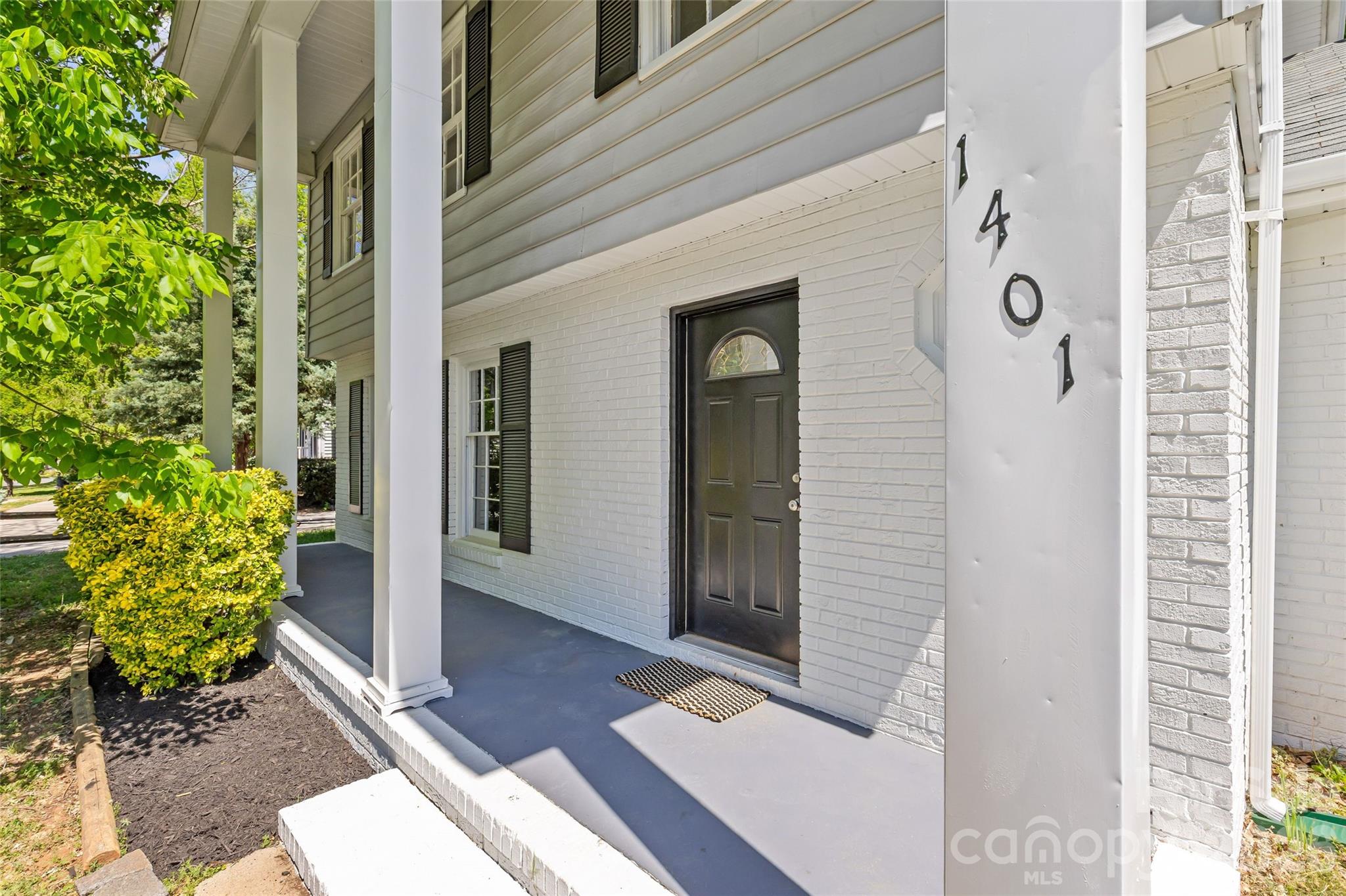 1401 Cedarwood Lane Charlotte NC 28212