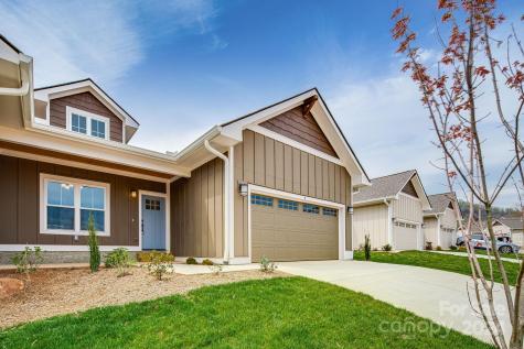 5 Cozy Cottage Way Arden NC 28704