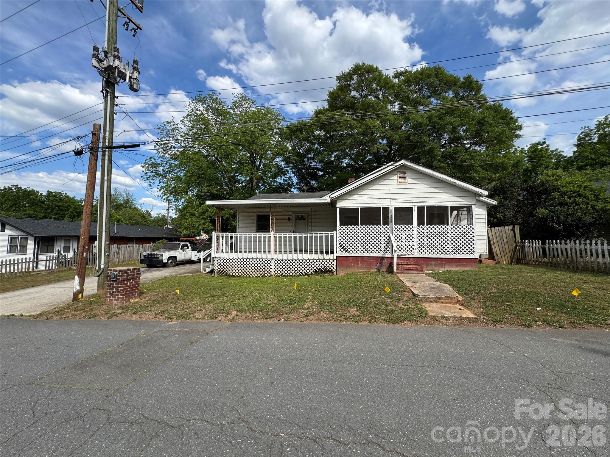 3209 Lasalle Street Charlotte NC 28216