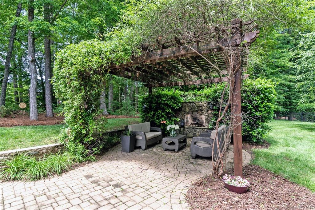 1806 Summit View Place Waxhaw NC 28173