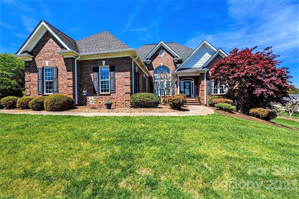 1081 Horse Rock Road Hickory NC 28602