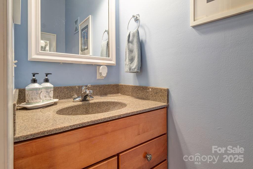 43 Kirby Road Asheville NC 28806