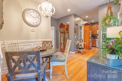 43 Kirby Road Asheville NC 28806