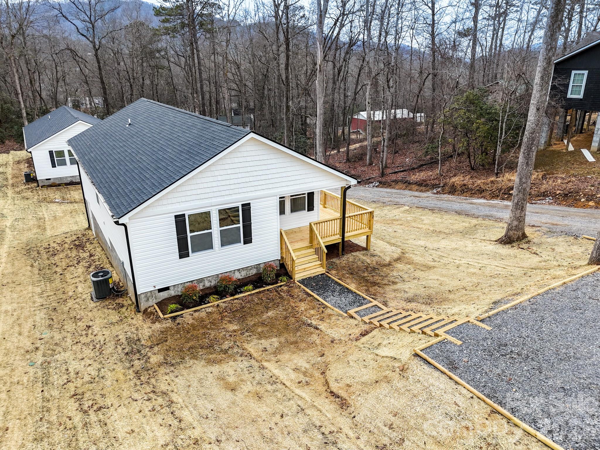 12 Knox Road Black Mountain NC 28711