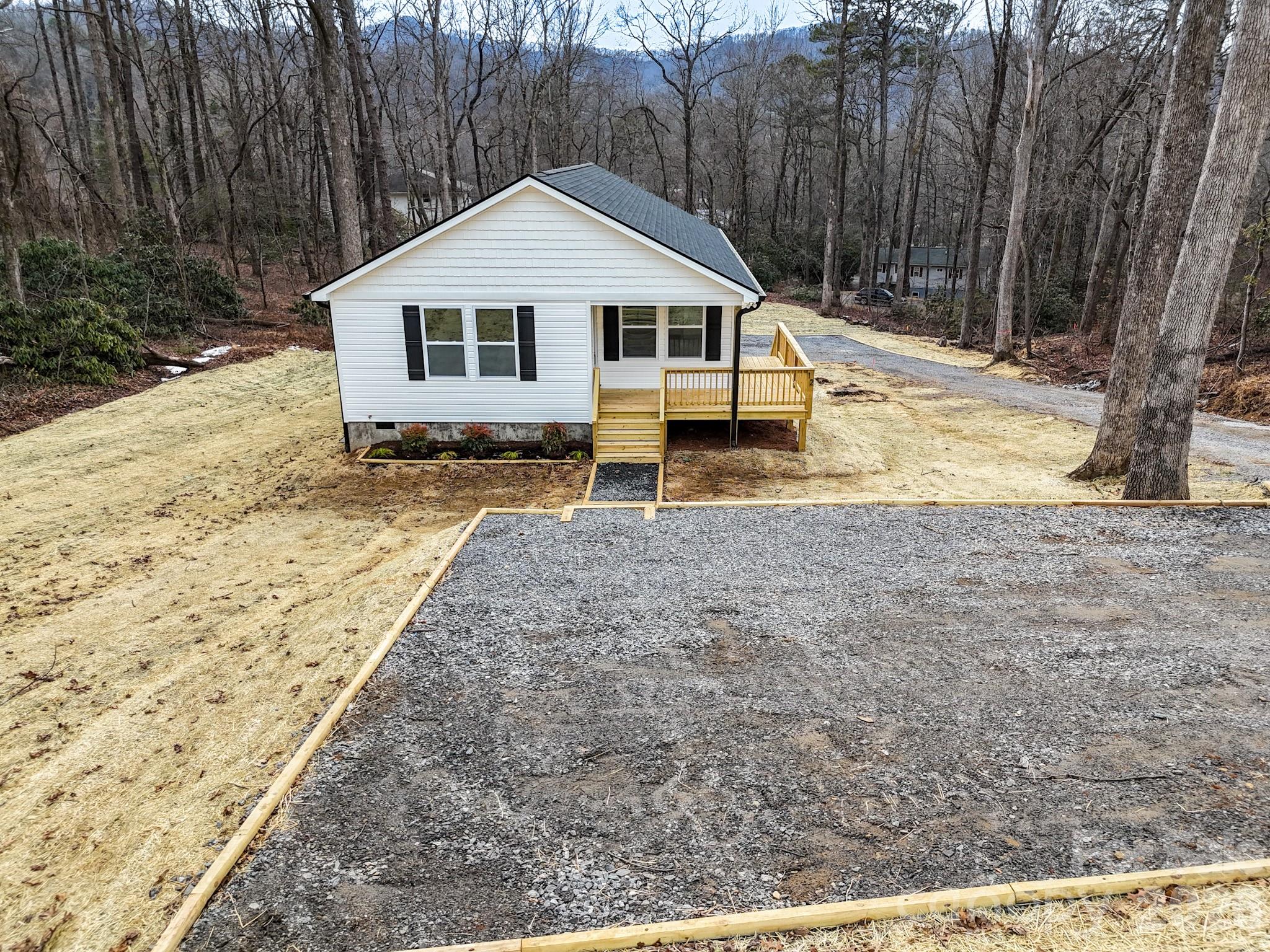 12 Knox Road Black Mountain NC 28711
