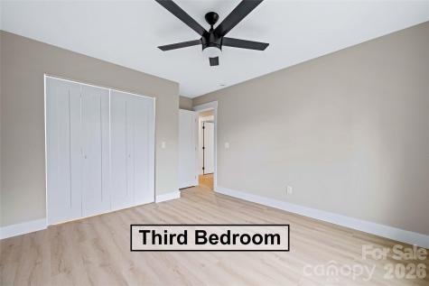 12 Knox Road Black Mountain NC 28711