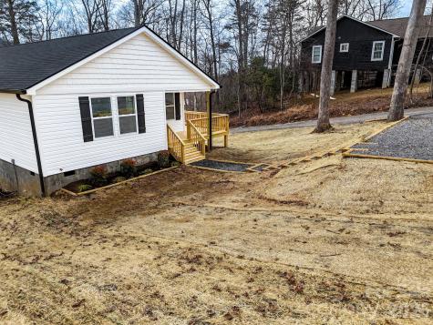 12 Knox Road Black Mountain NC 28711