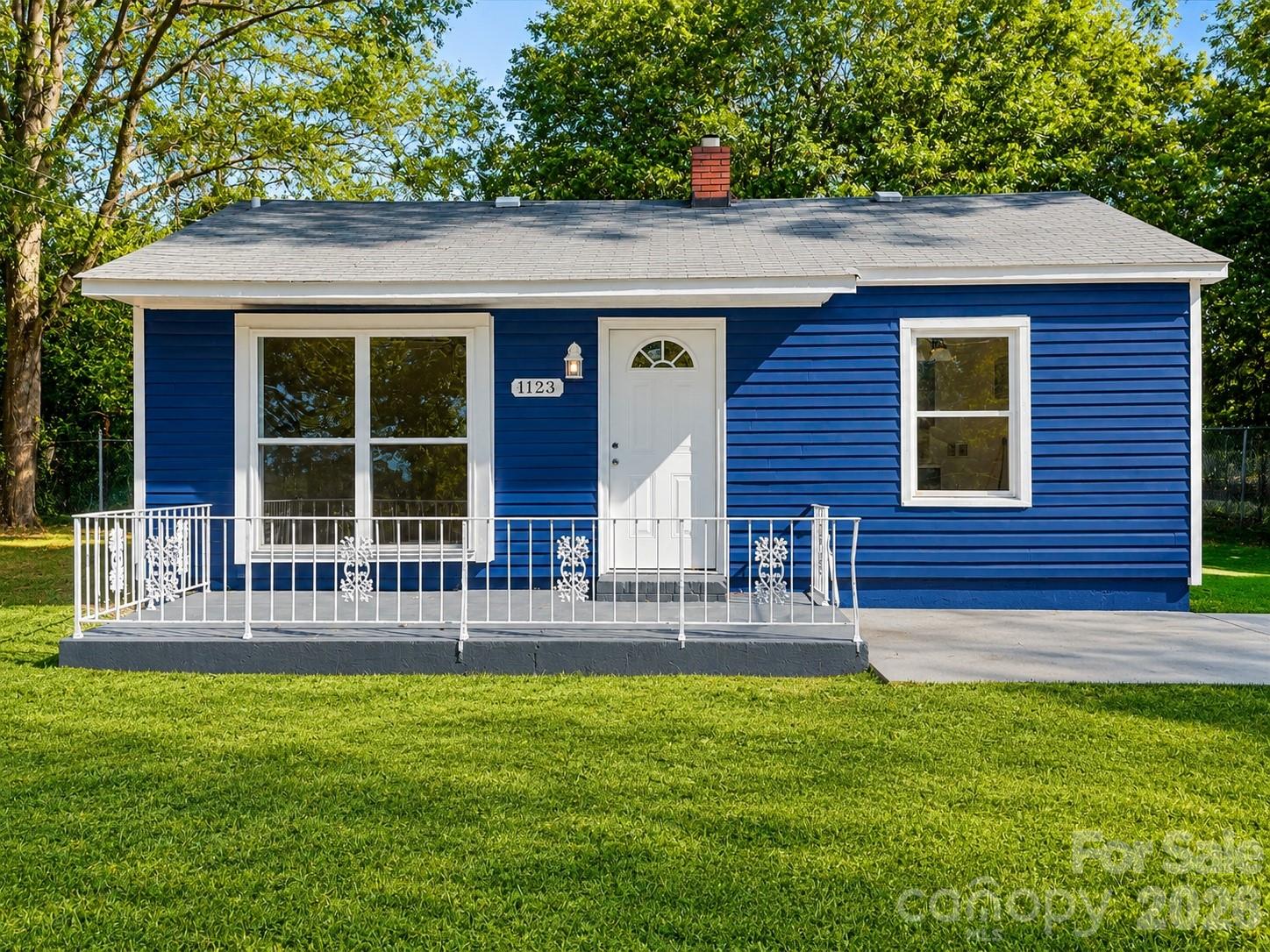 1123 Saratoga Drive Charlotte NC 28208